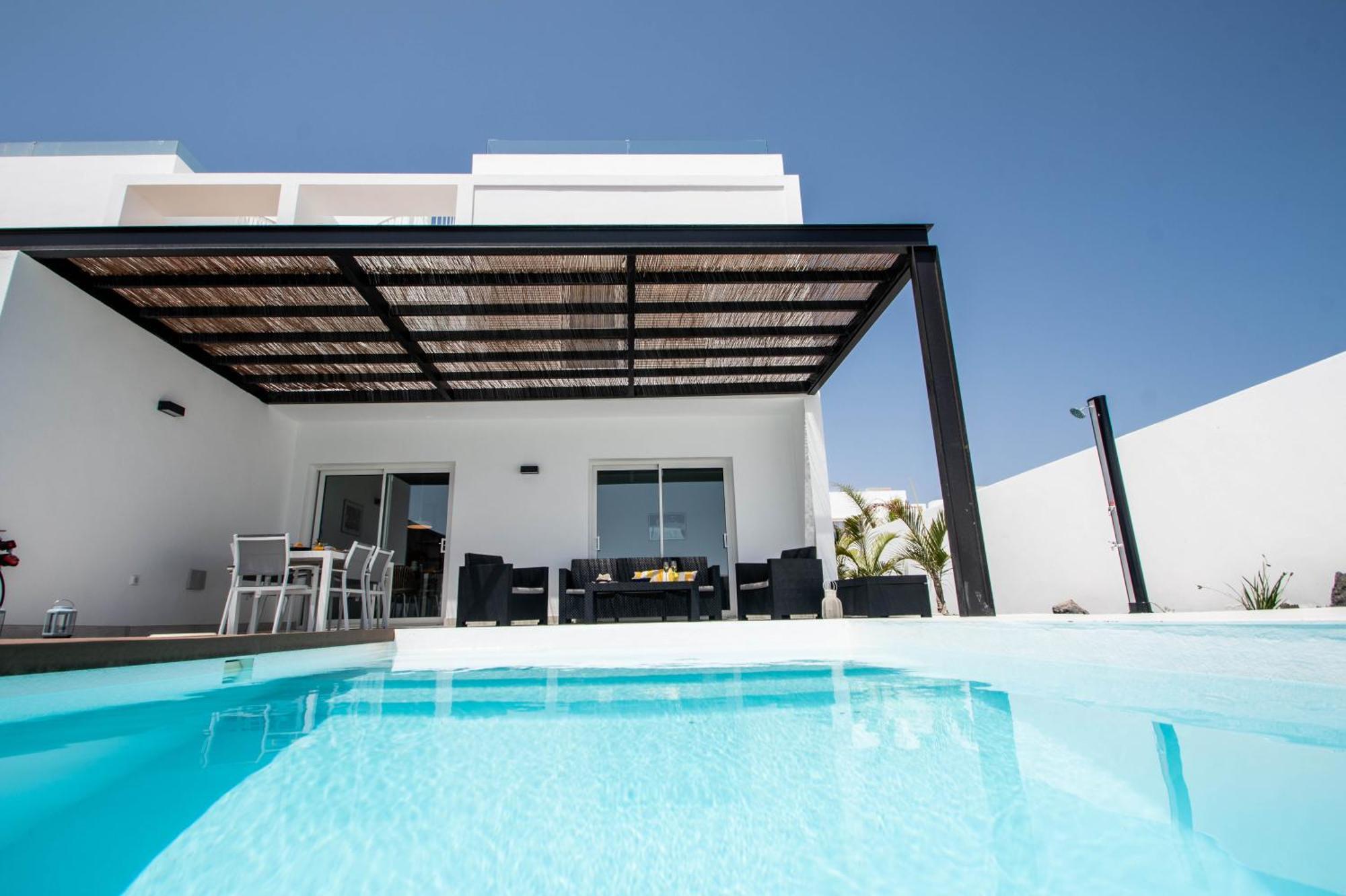 Serena Villa 38 - Heated Pool, Sea Views, Ac, High Speed Internet Плайя-Бланка Екстер'єр фото