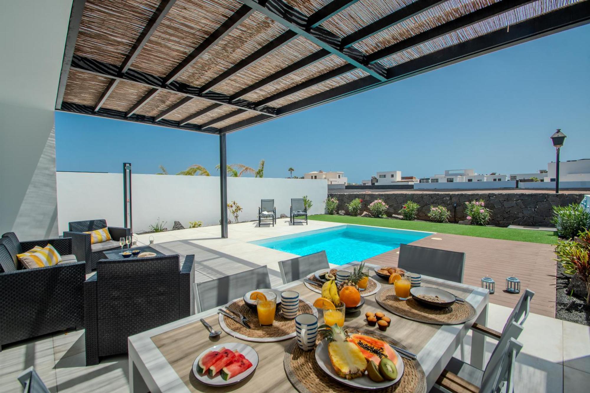 Serena Villa 38 - Heated Pool, Sea Views, Ac, High Speed Internet Плайя-Бланка Екстер'єр фото
