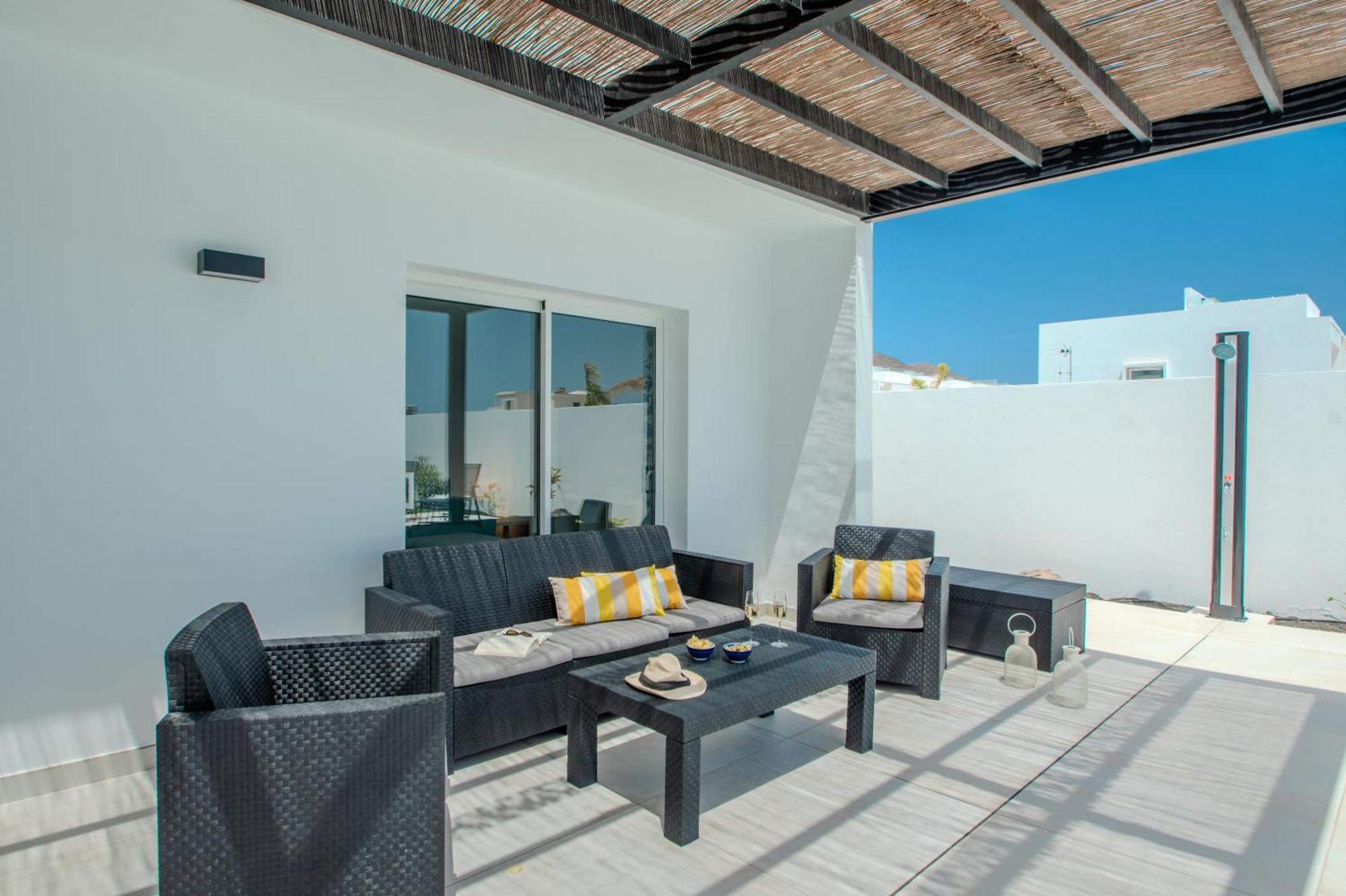 Serena Villa 38 - Heated Pool, Sea Views, Ac, High Speed Internet Плайя-Бланка Екстер'єр фото